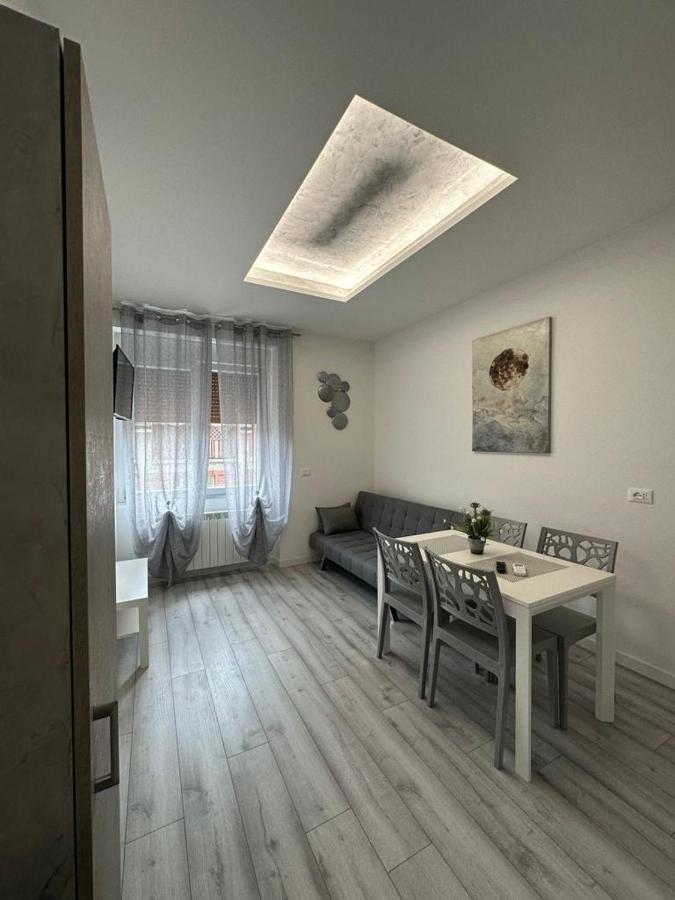 Andjela Apartment Trieste Bagian luar foto